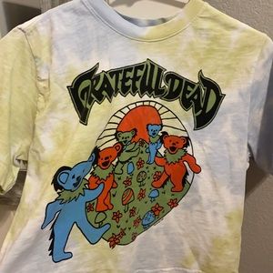 american threads cropped greatful dead graphic tee